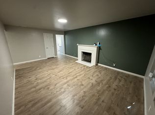 5015 Fruitridge Rd #1, Sacramento, CA 95820