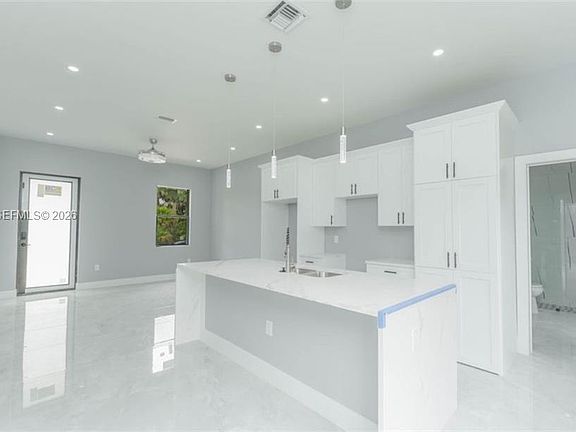 2nd image of 137 National Ave S