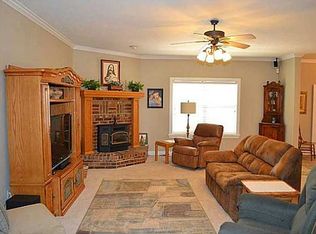 4208 Maxine Dr, Choctaw, OK 73020
