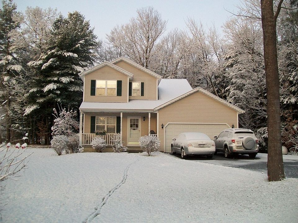 1st image of 2 Ivy Ln