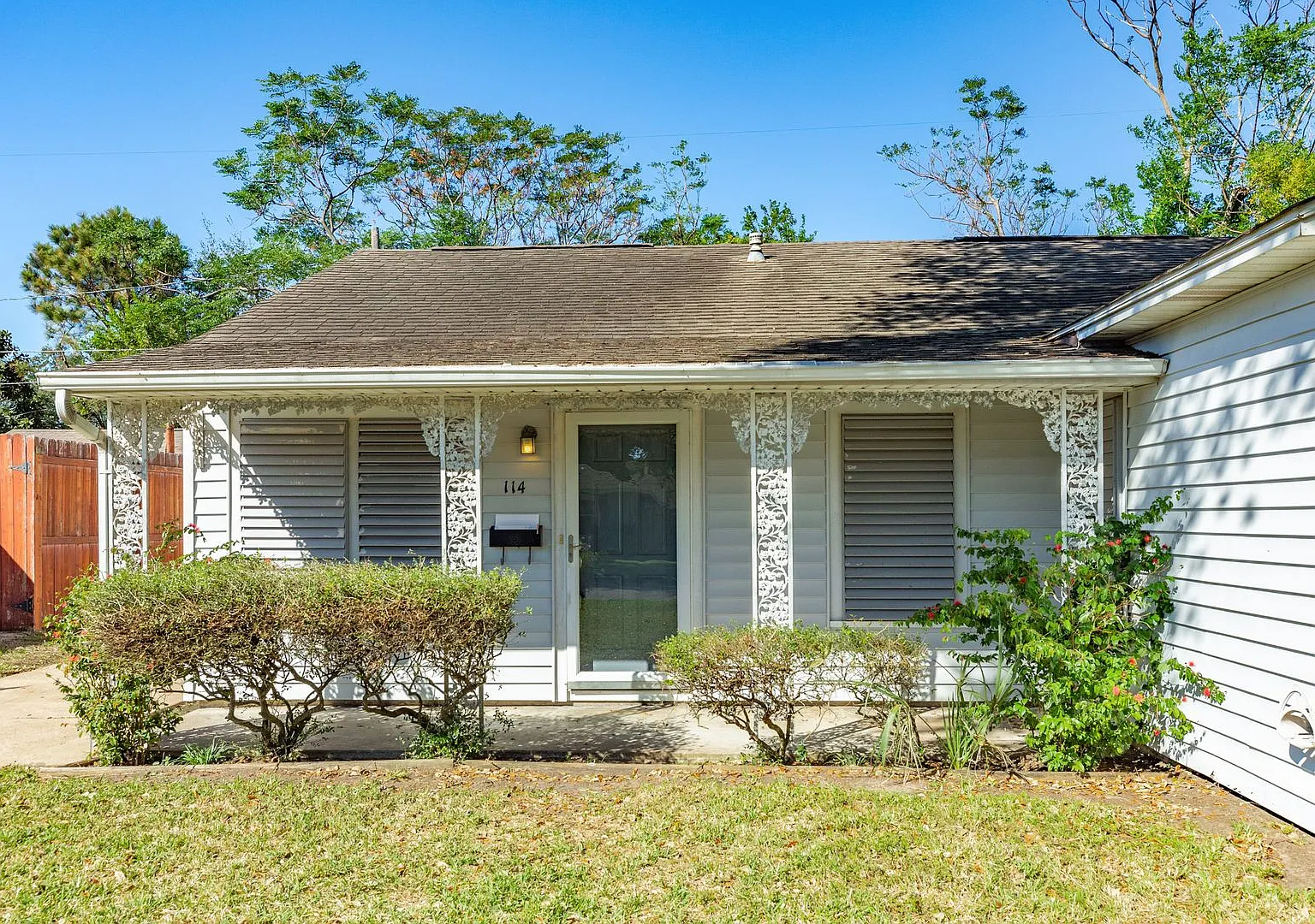 Beautiful 3 bedroom, 1 bath single family home for rent near UTMB — Photo 3