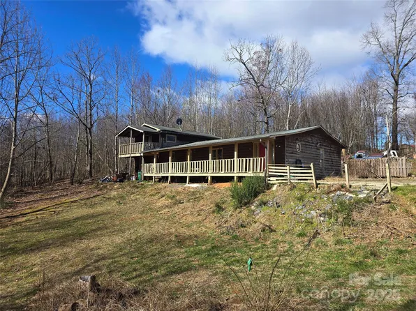 4148 Valley Trl, Morganton, NC 28655