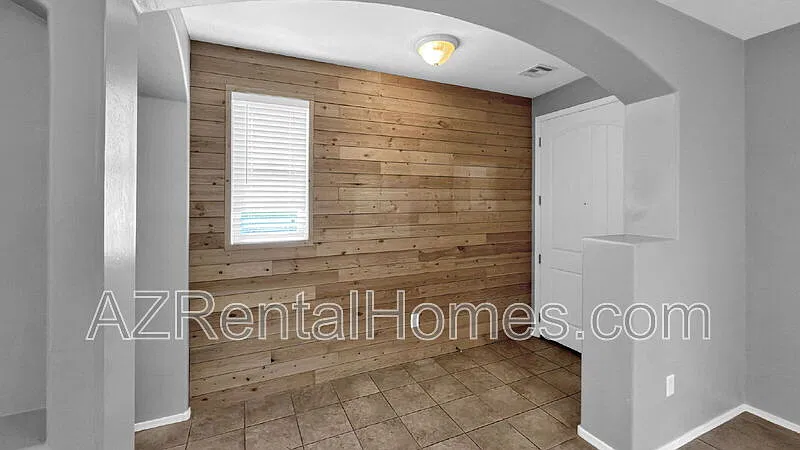 3 bed, 2.5 bath, 1588 sqft, $2,195 — Photo 4