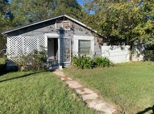 1809 Nowlin St, Longview, TX 75602