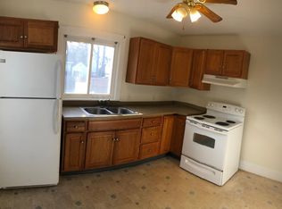 20 Florence St #1R, Attleboro, MA 02703