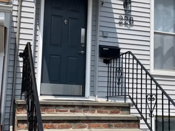 228 Bowers Street image 1 of 22