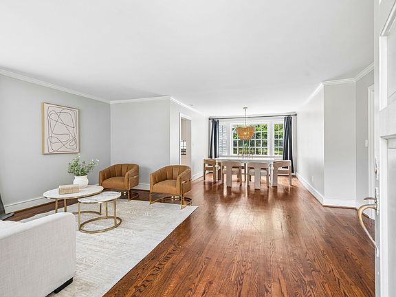 4th image of 315 Battle Ave