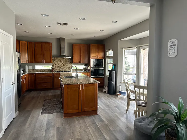 1902 W Havasu Way — Photo 19