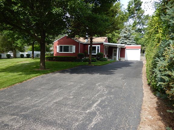 2nd image of 28072 N Winding Ln