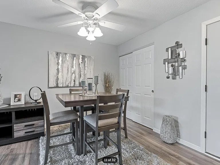 175 County Road B2 E #308 — Photo 10