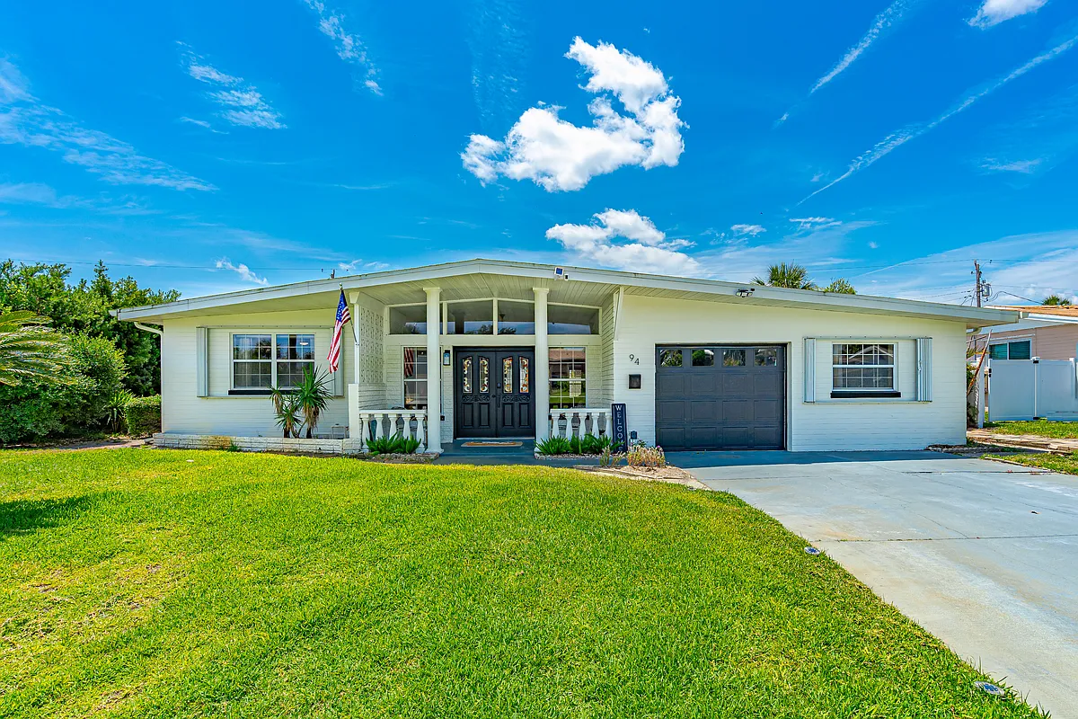 Building Photo - 94 Ivanhoe Dr