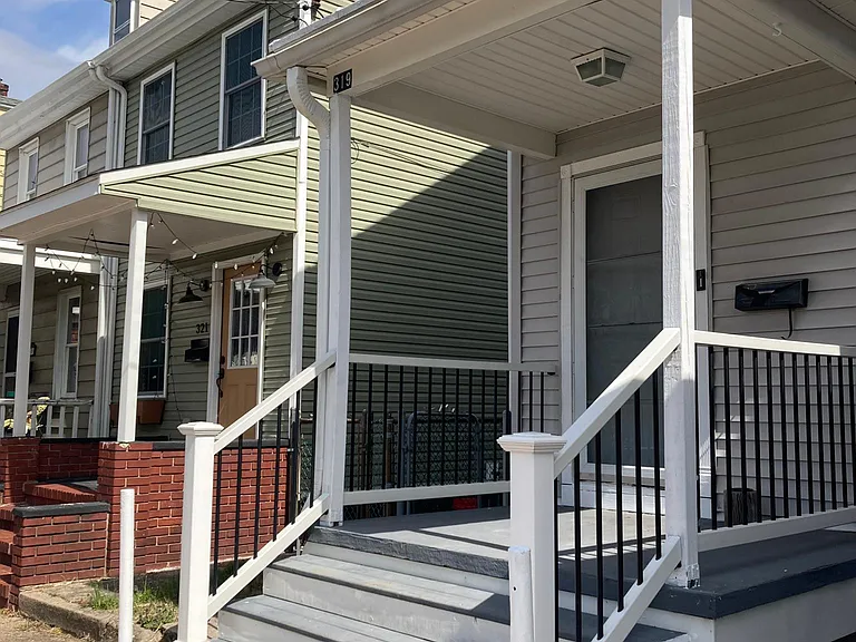 319 Penn St — Photo 2