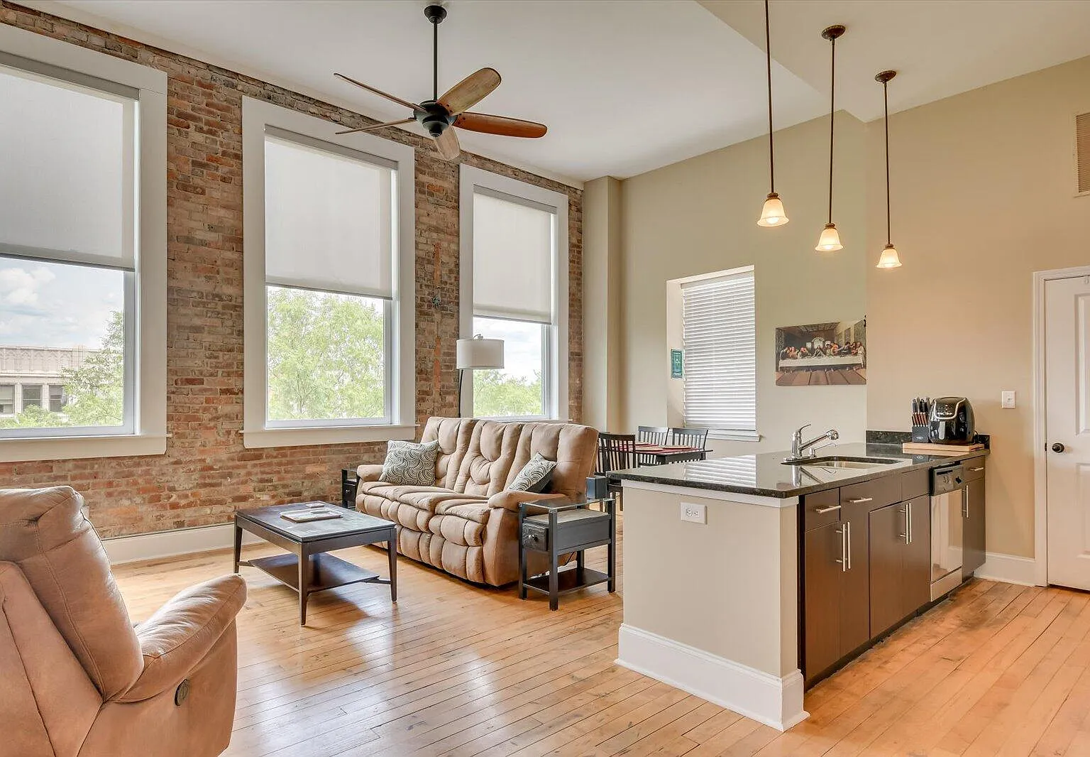 2 bed, 2.0 bath, 1157 sqft, $1,995 — Photo 3