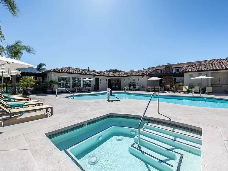Townhomes at Lost Canyon — Photo 7