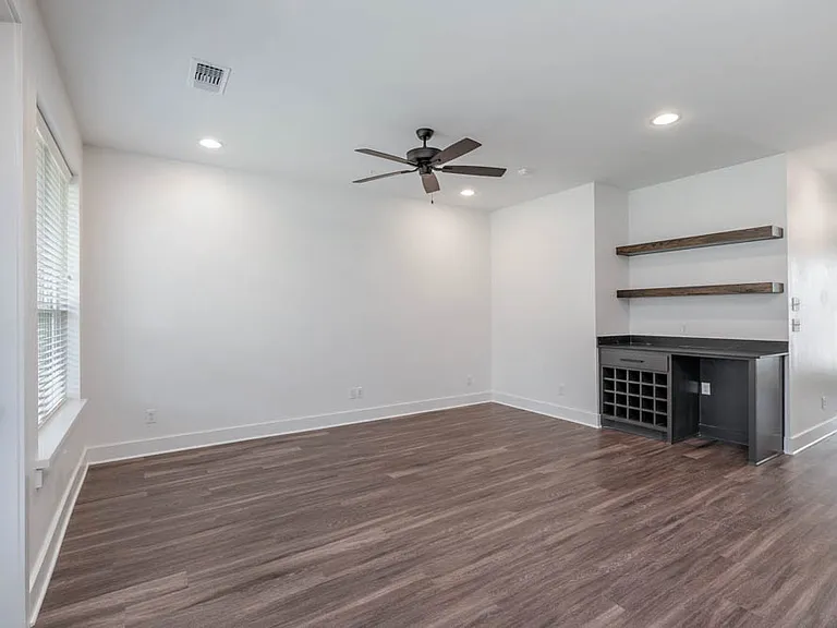1533 Pine Ridge Dr #107 — Photo 7