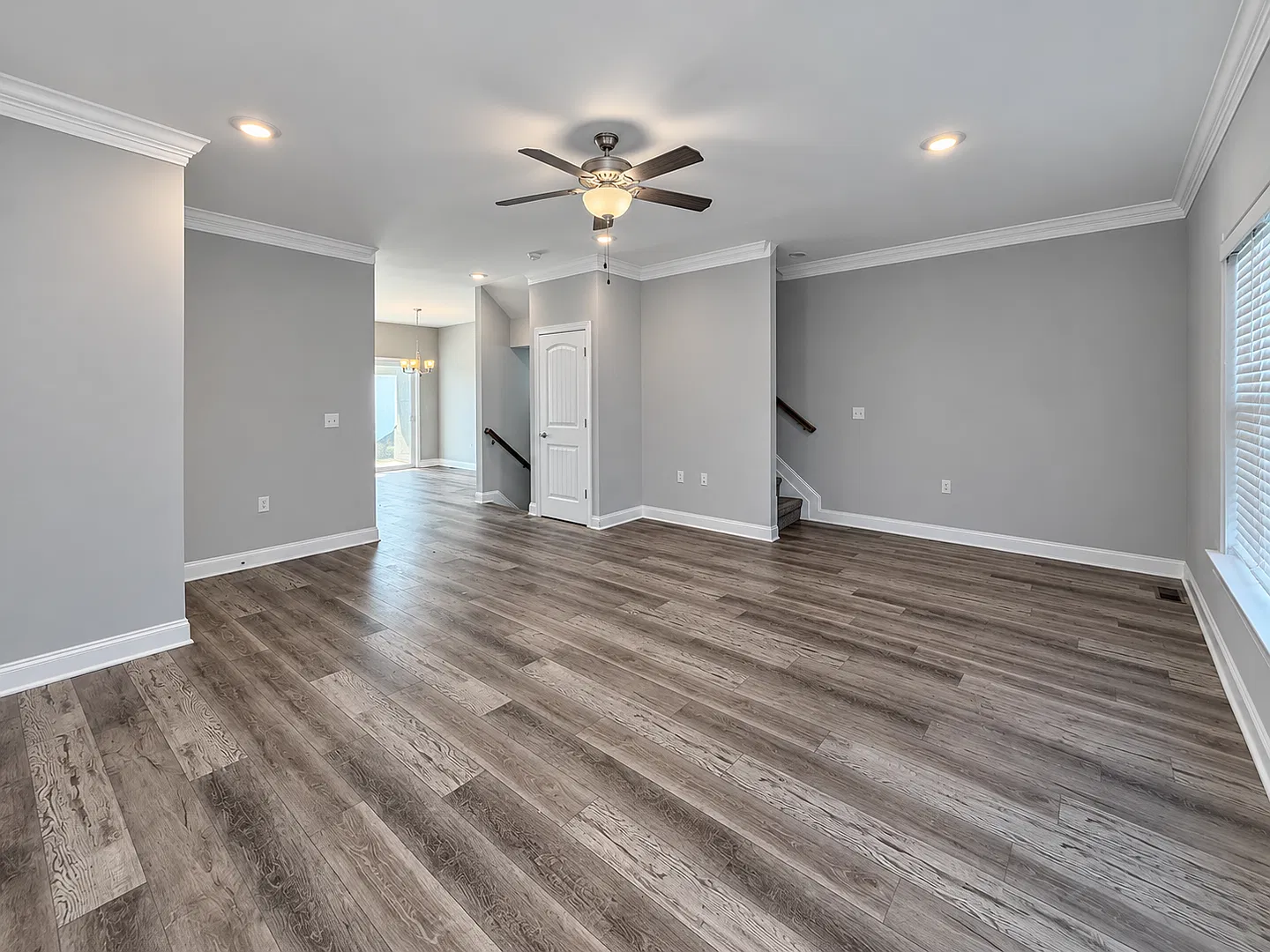 Townhouse for Rent in Crescent Ridge — Photo 4