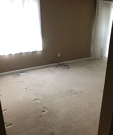 5th image of 5824 Buck Ct #2