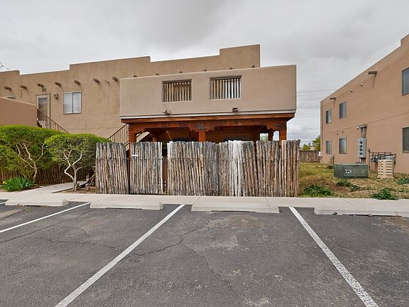 2nd image of 3300 Rufina St #L-41