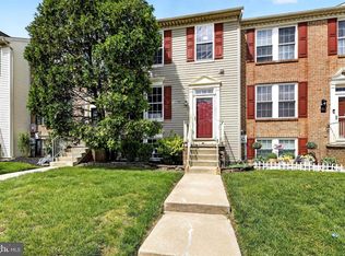 70 Coachlight Dr, Sicklerville, NJ 08081