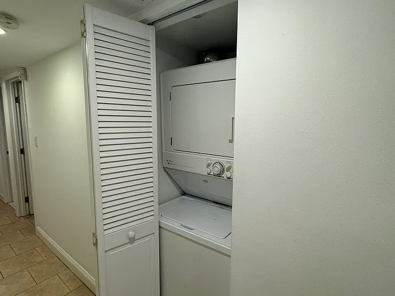 in unit washer/dryer
