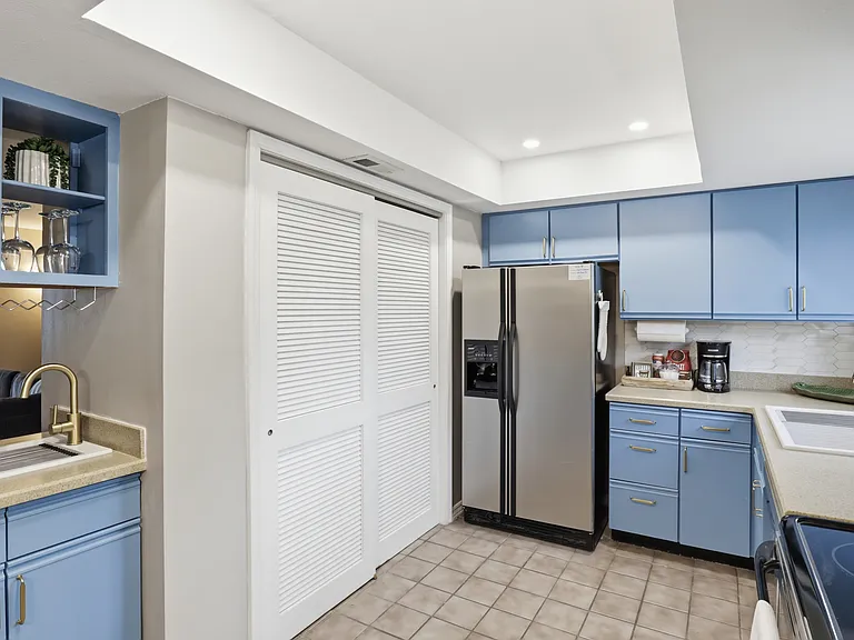 26 W Casa Del Rio Dr #2D — Photo 11
