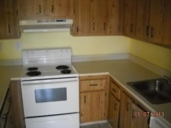 3rd image of 2201 WHITE PINE Circle #D