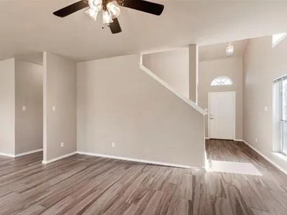 3rd image of 2681 Silver Hill Dr