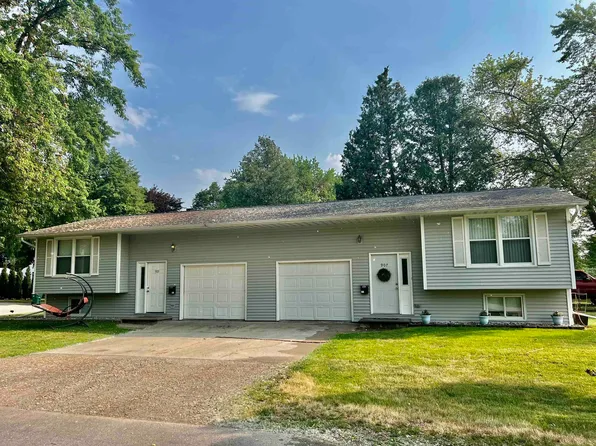 905 Emmet St, Green Bay, WI 54303