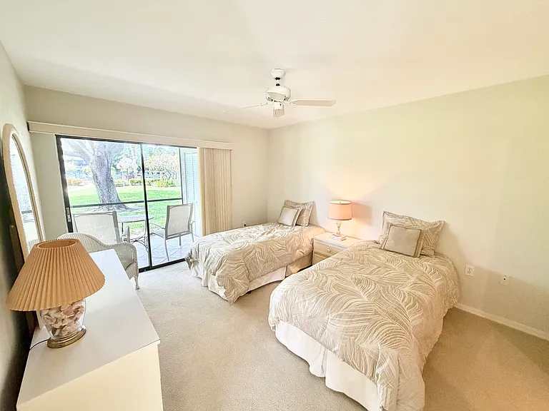 1208 Commonwealth Cir #J-101 — Photo 8