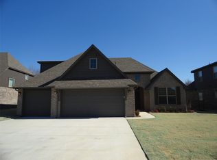 2659 N 17th St, Broken Arrow, OK 74012