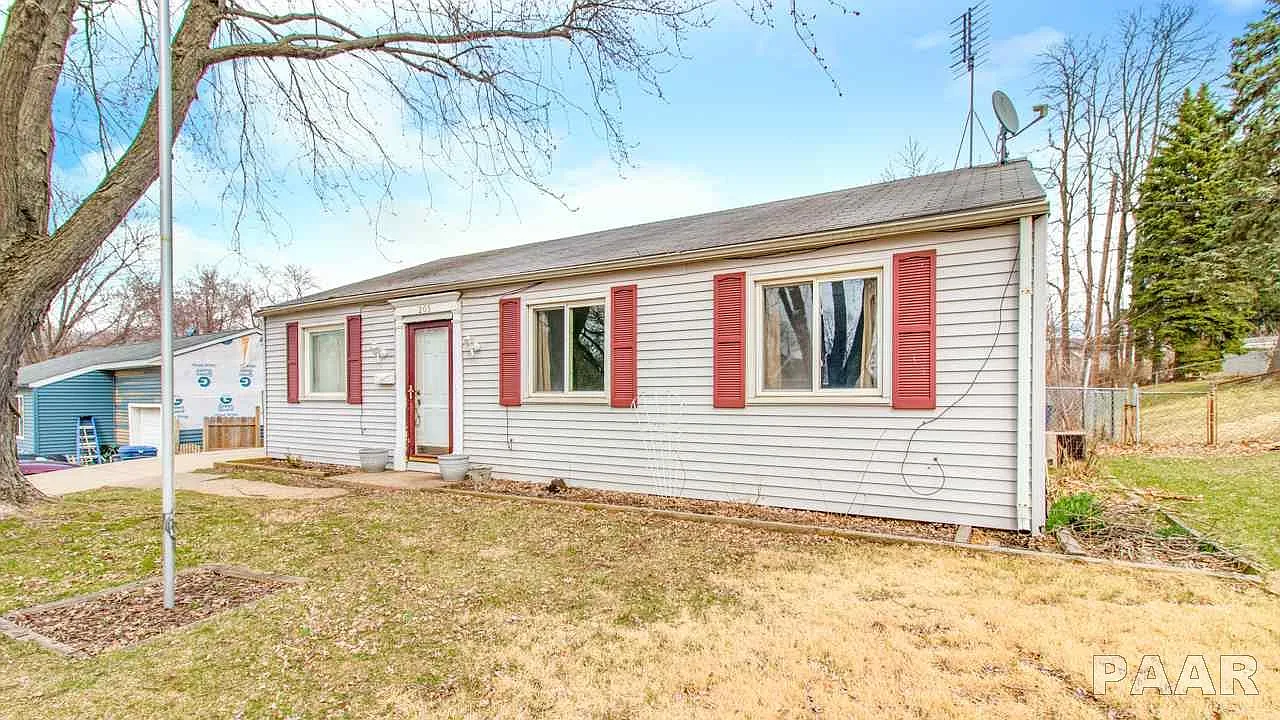 205 Grant Rd photo 1
