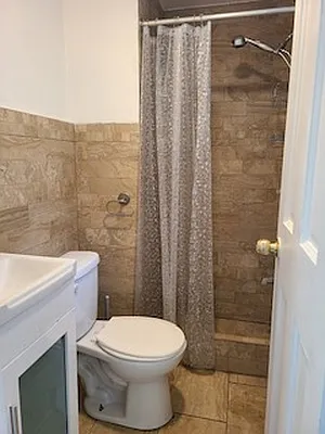 Rented by Lexington Properties LLC | media 24