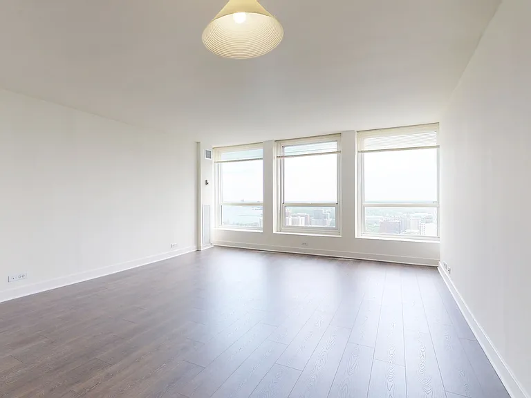 Dining/Living room