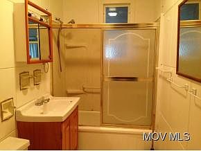 5th image of 122 W 8th St