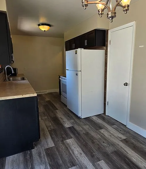 904 Coolidge St — Photo 2