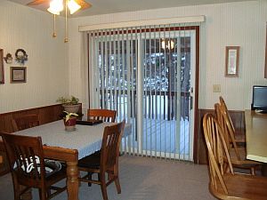 5th image of 1042 Woodbine Cir W