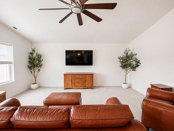 2nd image of 15409 Hogback Way