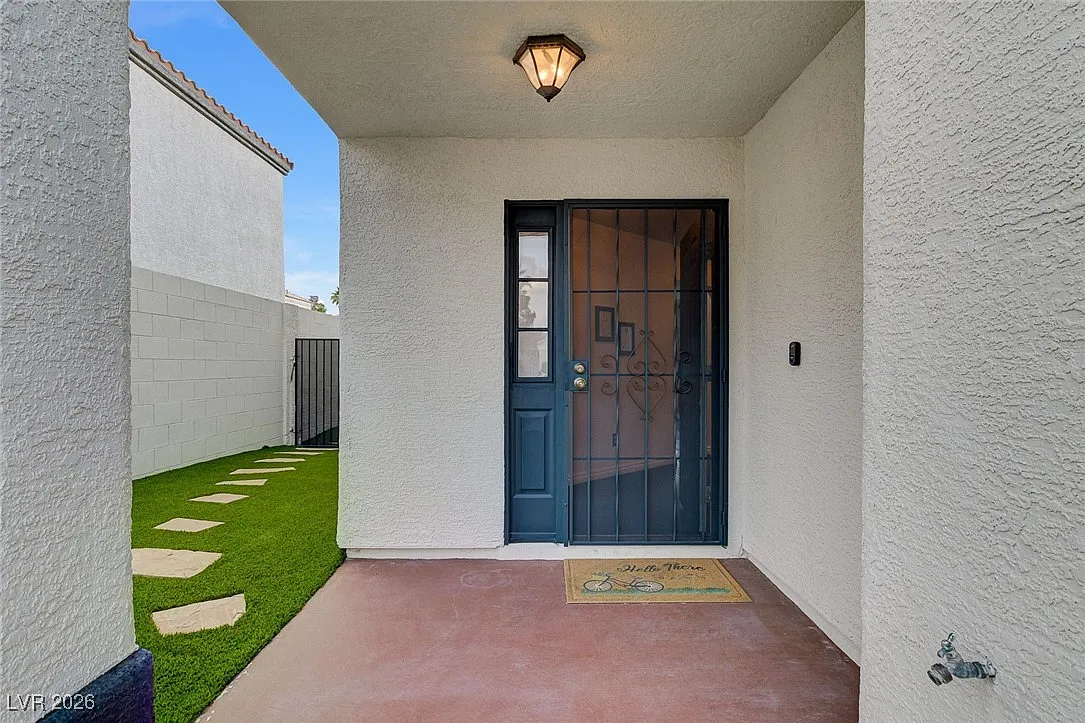 Building Photo - 8208 Ogee Dr
