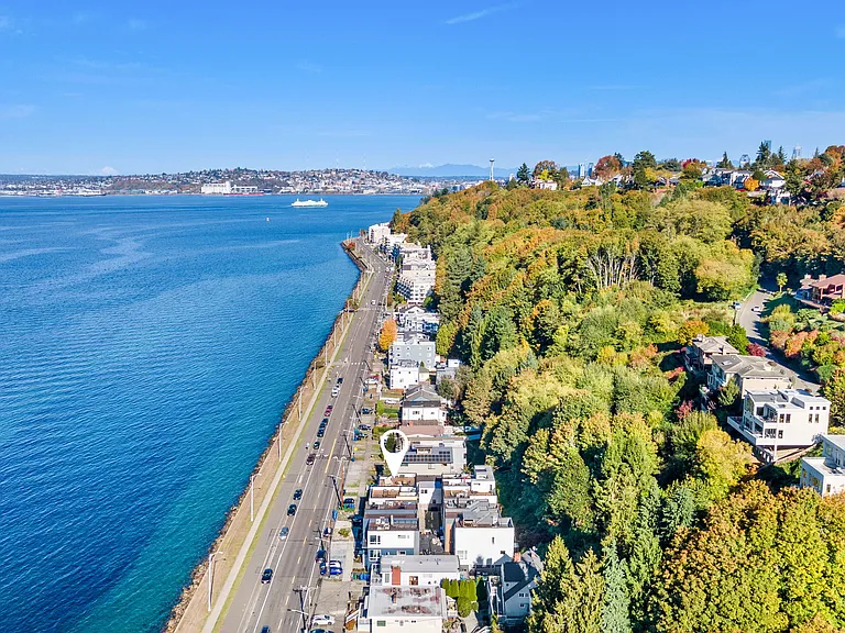 1772 Alki Ave SW #B — Photo 32