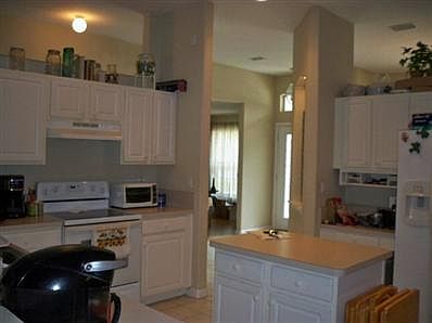 3rd image of 41 Edith Pope Dr