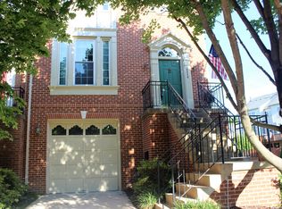 6299 Levi Ct, Springfield, VA 22150