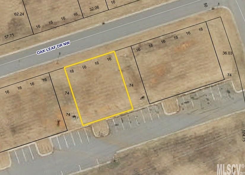 1st image of 1565 Oak Leaf Dr NW