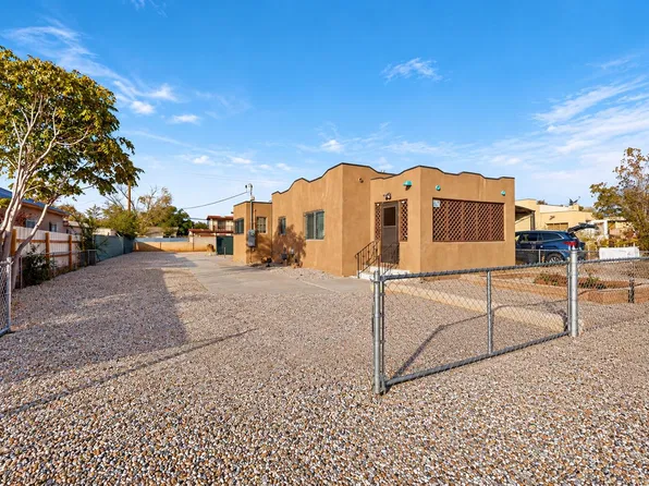 1715 Indian School Rd NW, Albuquerque, NM 87104