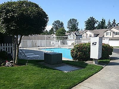 4th image of 1912 98th St SE