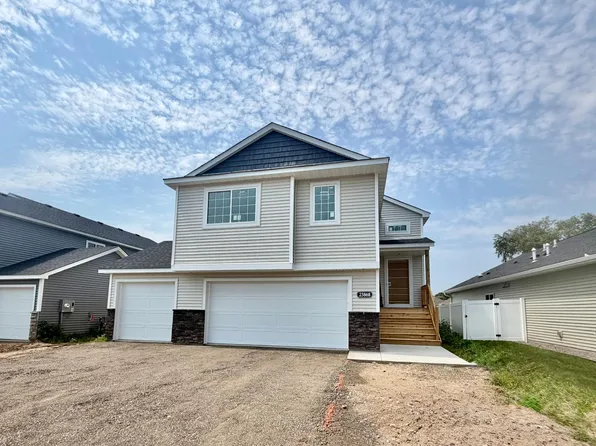 25868 Emerson Ct, Wyoming, MN 55092