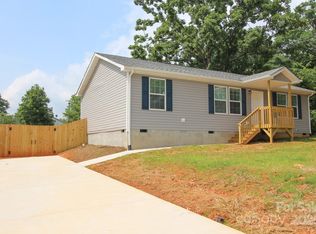 205 Church St, Morganton, NC 28655