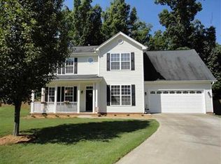 42 Buck Trl, Fountain Inn, SC 29644