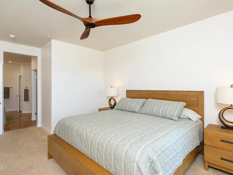 1538 Seabridge Ln — Photo 18
