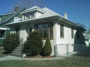910 21st Ave SE, Minneapolis, MN 55414