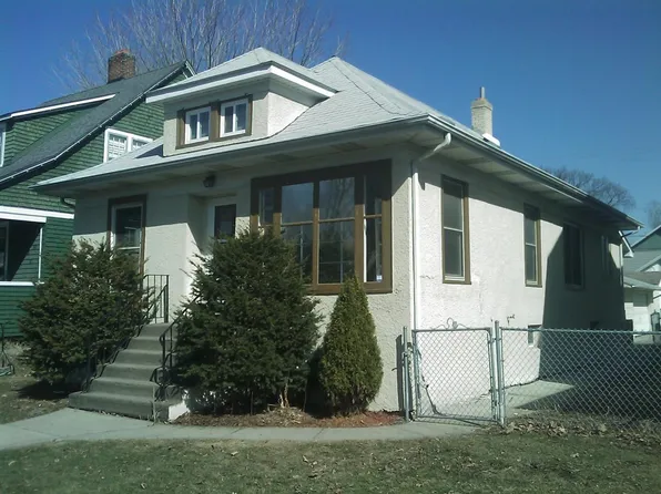 910 21st Ave SE, Minneapolis, MN 55414